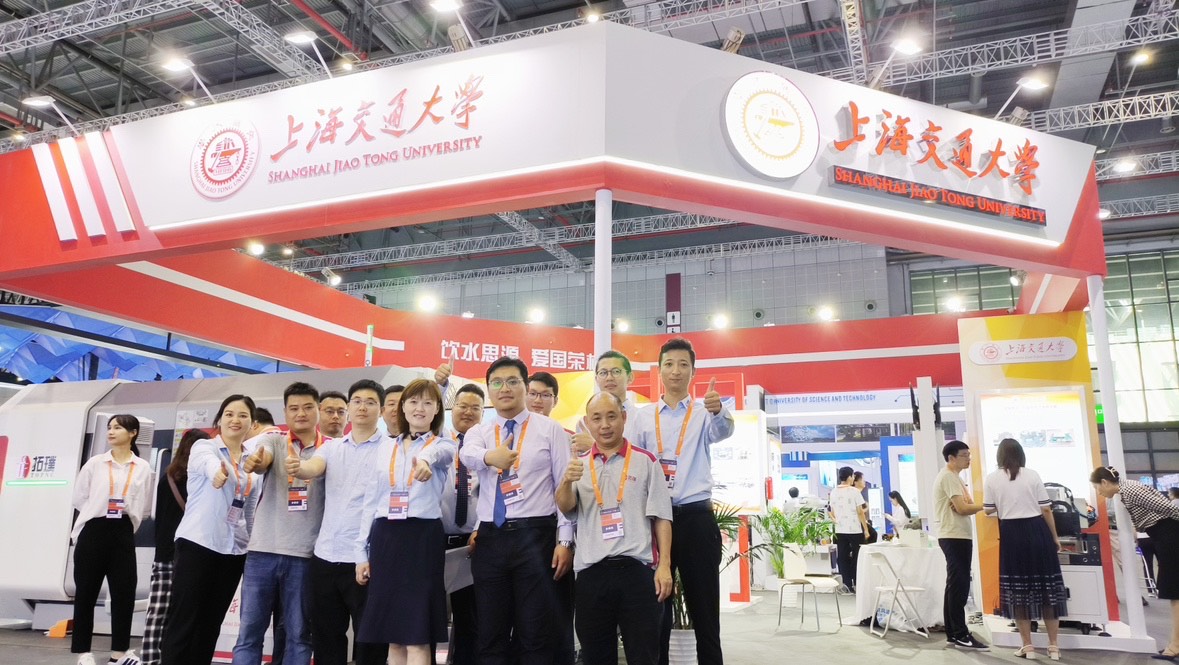 交大&拓璞强强联合，携高端装备领先技术工博会大放异彩！